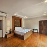 Tranquil Orient Thai 5Br Pool Villa Retreat