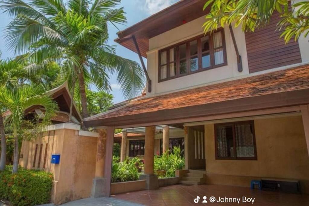Tranquil Orient Thai 5br Pool Retreat *