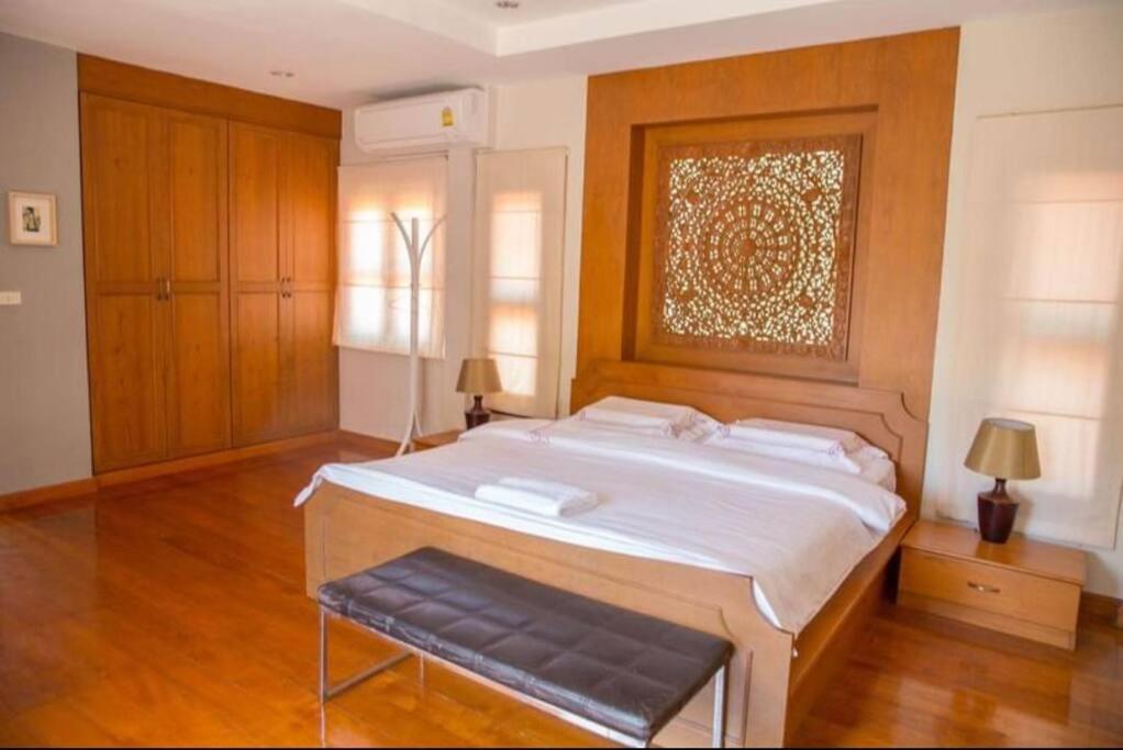 Tranquil Orient Thai 5br Pool Retreat * Pattaya